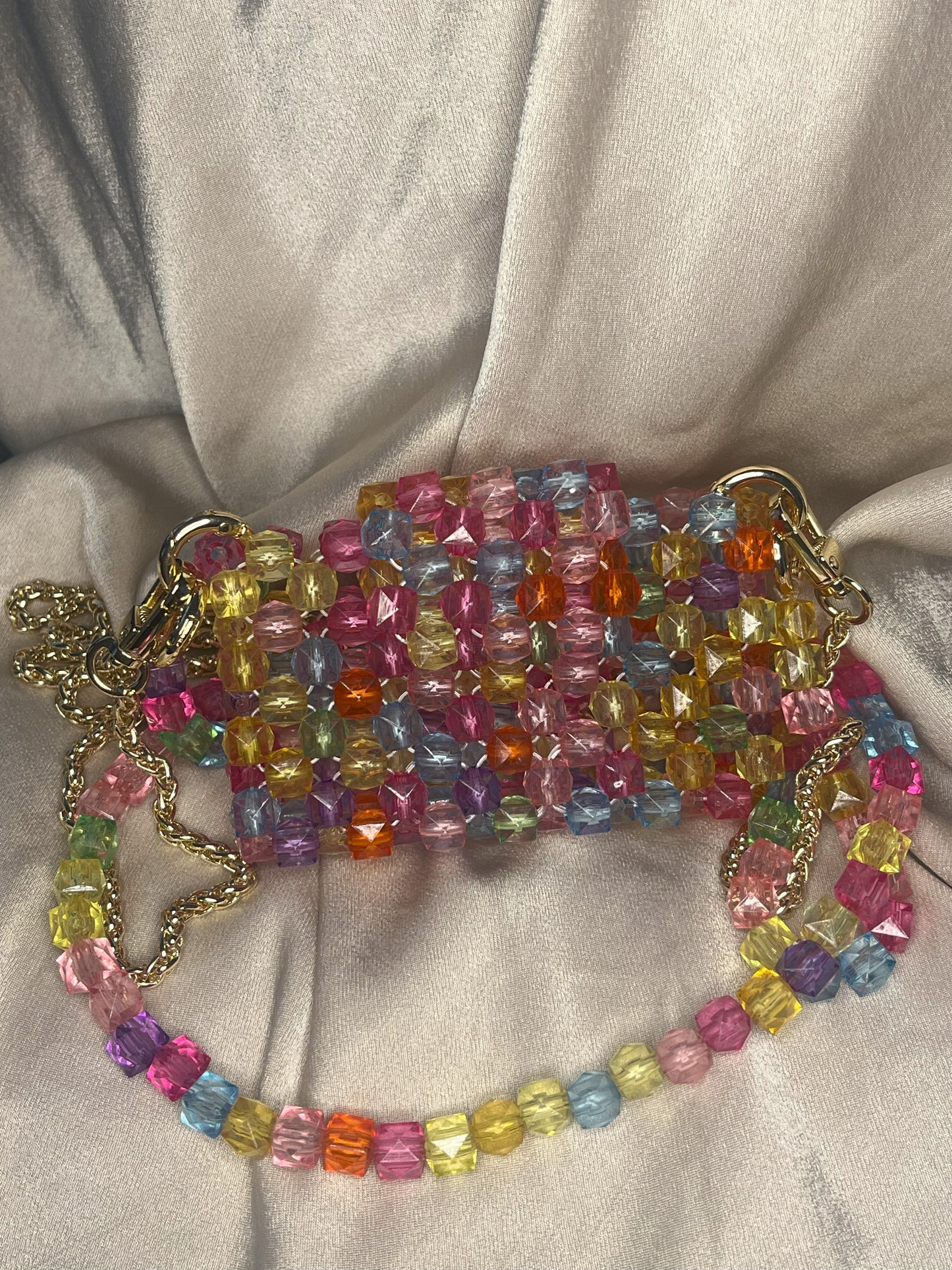 MODEL №18 multicolored square 8 mm beads bag